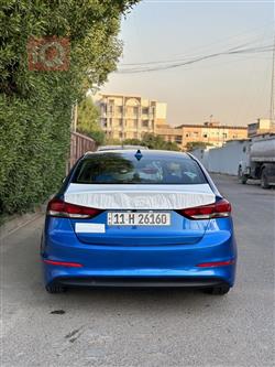 هیوندای ئەلەنترا